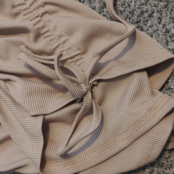 SHEIN Ruched Skirt - Picture 2 of 5